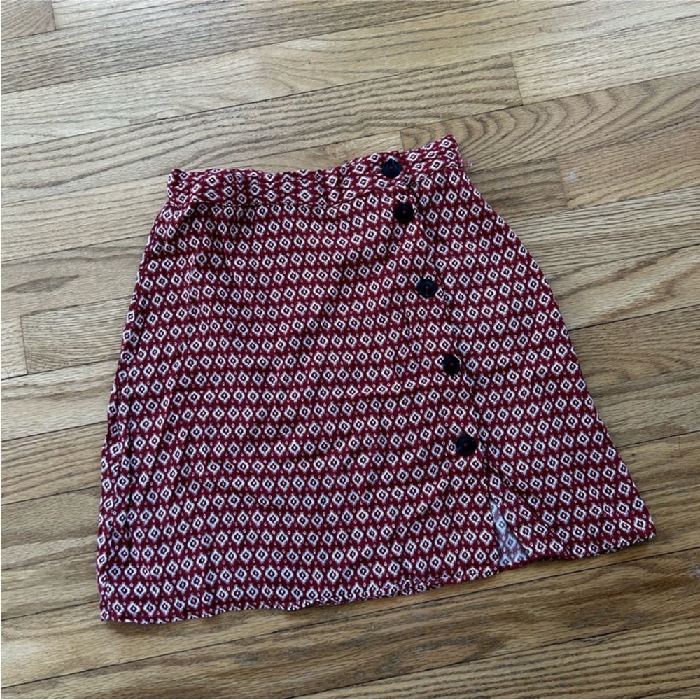 (5/$20) H&M Aztec Geometric Red Mini Skirt with Buttons